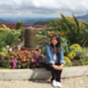 Meet your Posher, Ana maria